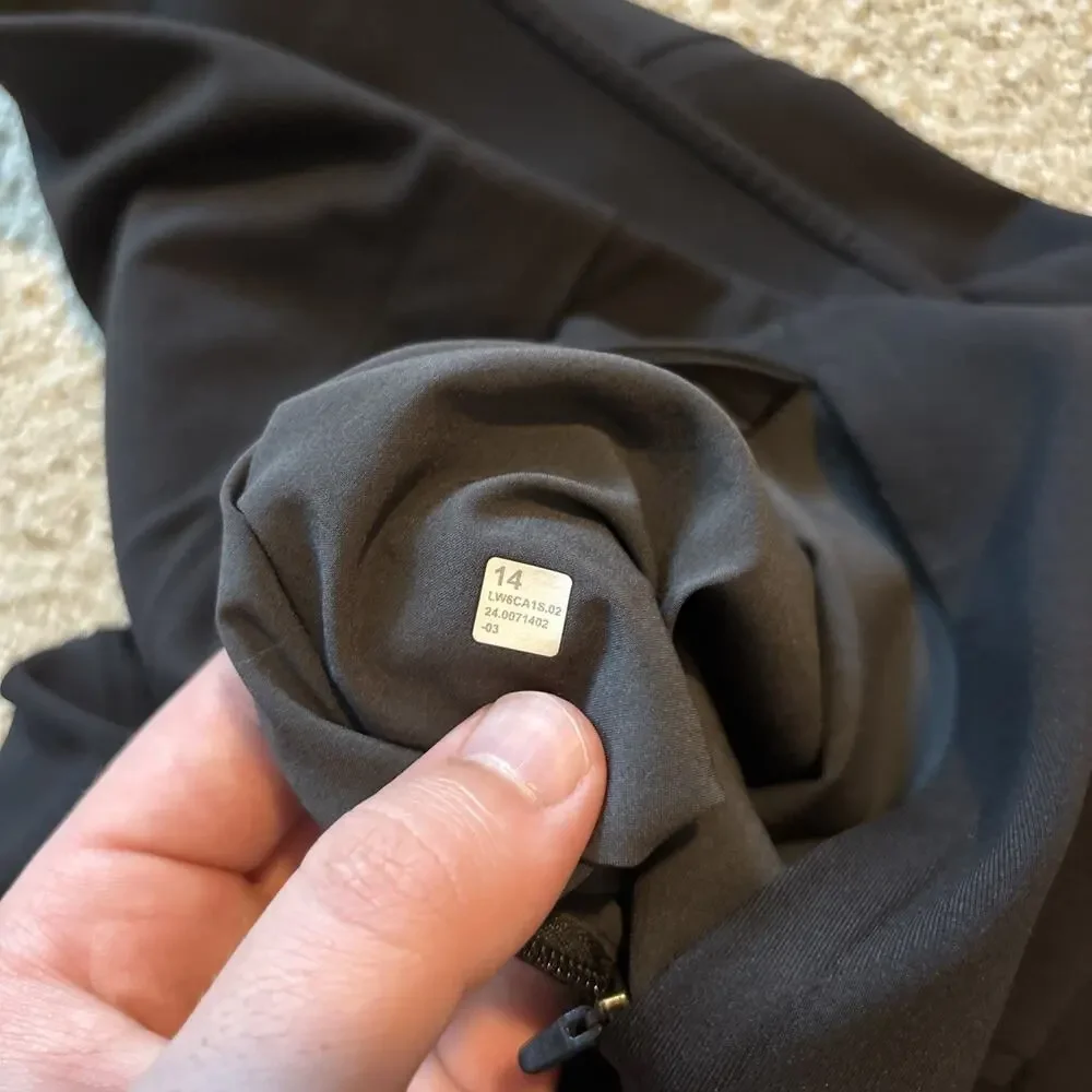Lululemon Pants Women’s Sz 14 Black Smooth Fit Pull On High Rise Work Preppy - Picture 9 of 9
